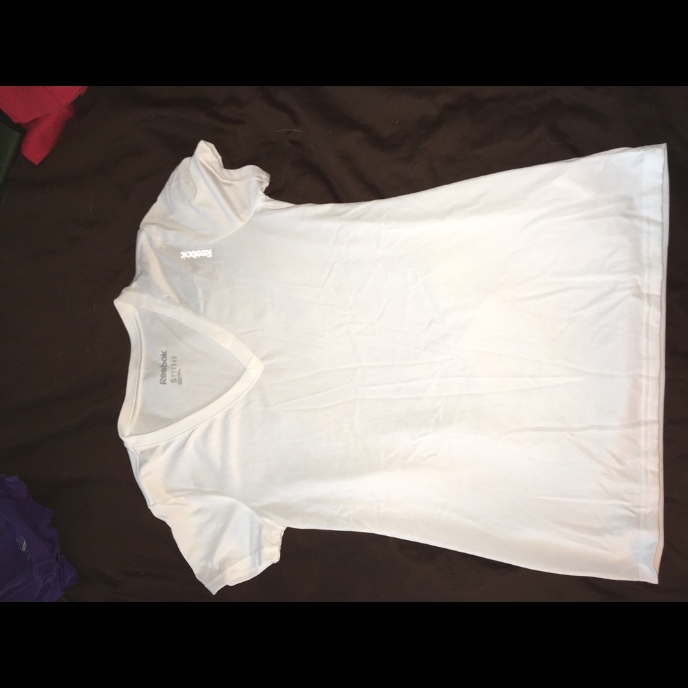 Reebok Dri-Fit Top - Picture 2 of 4